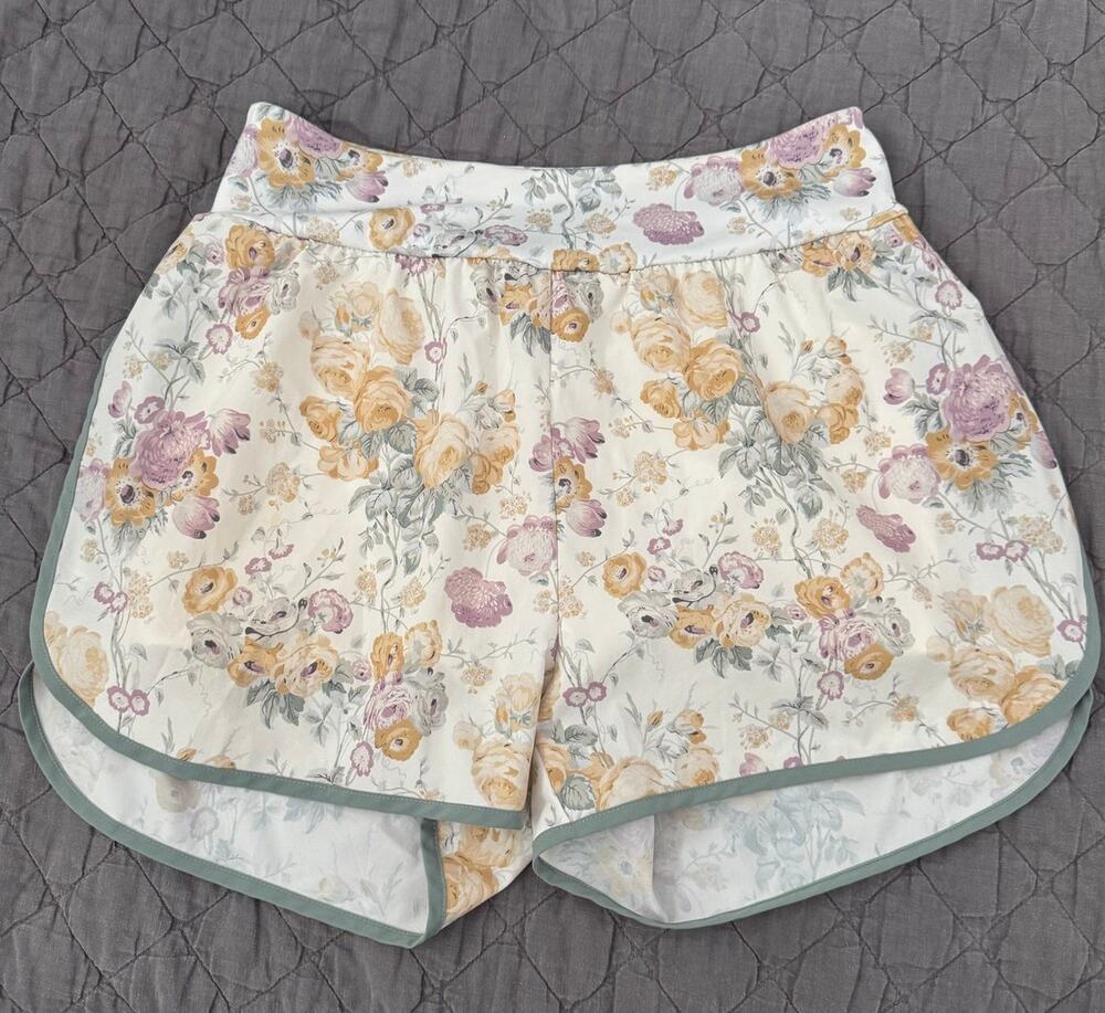Tuckernuck Floral Performance Stretch Woven Fonda Jogger Short Size Large